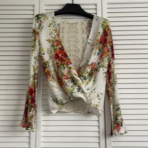 Gauze top with crochet back